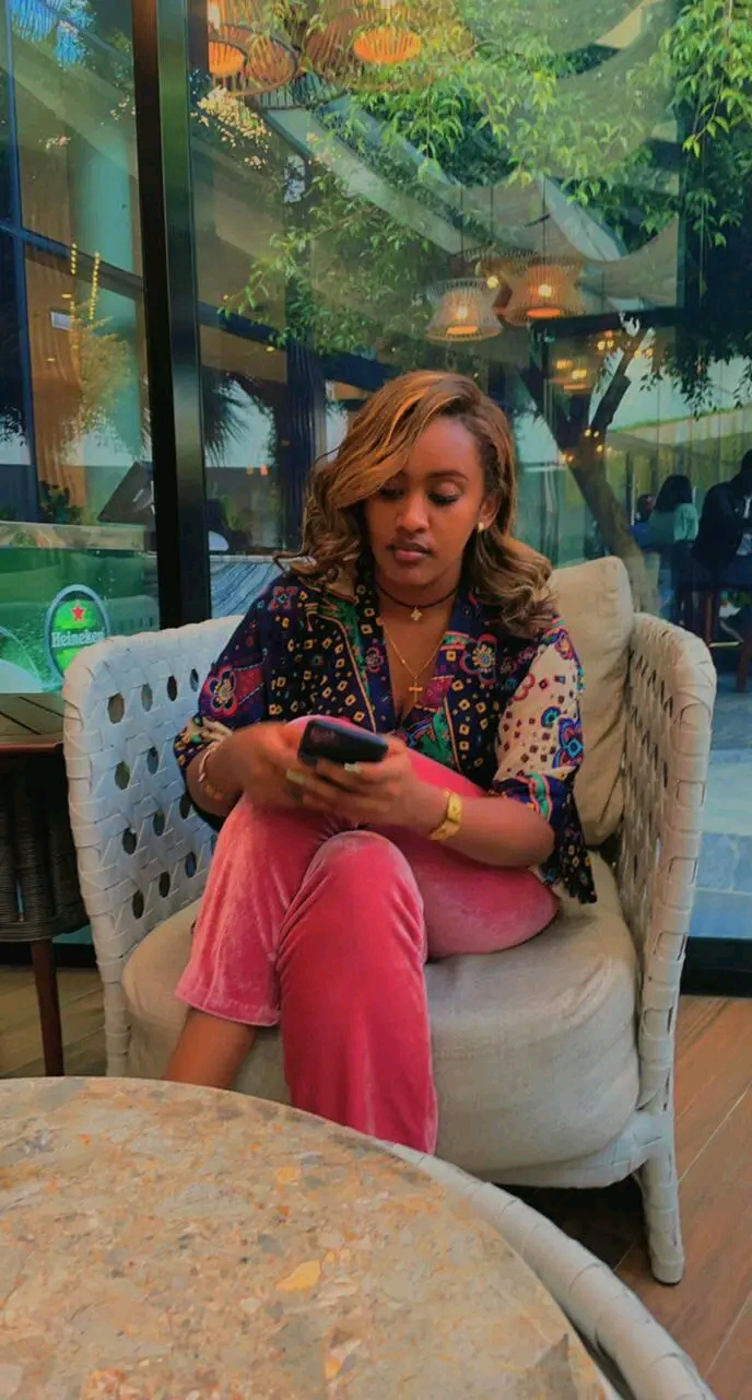 Namicha Hiriyoota isaa wajjin bosona Amaazoon Adamoof ba’ee guyyaa 31 qofaa isaa bosona kana keessa turuuf dirqame 80